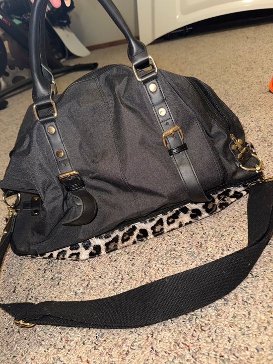 Handbags - Black Women's Satchel Bag with Leopard Accent